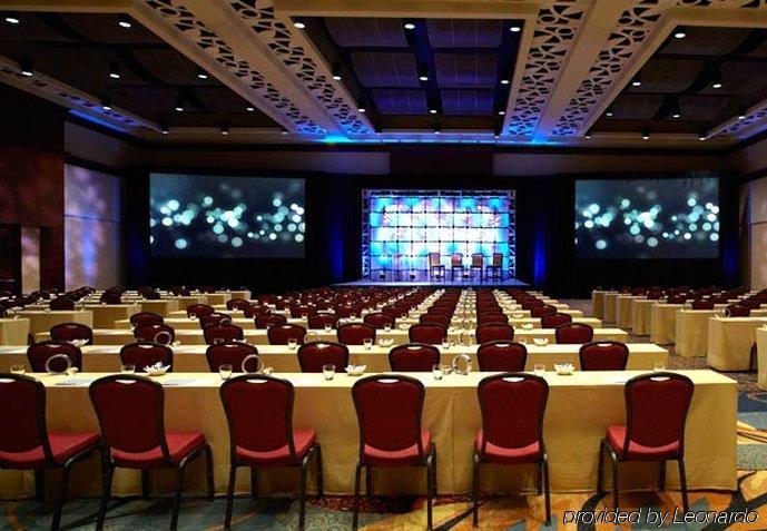 Renaissance Montgomery Hotel & Spa At The Convention Center Бізнес фото