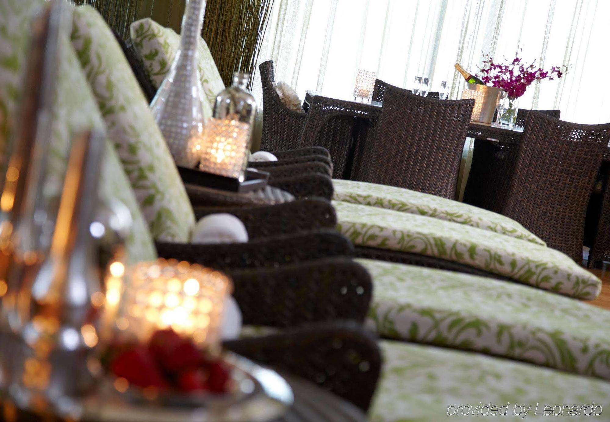 Renaissance Montgomery Hotel & Spa At The Convention Center Екстер'єр фото