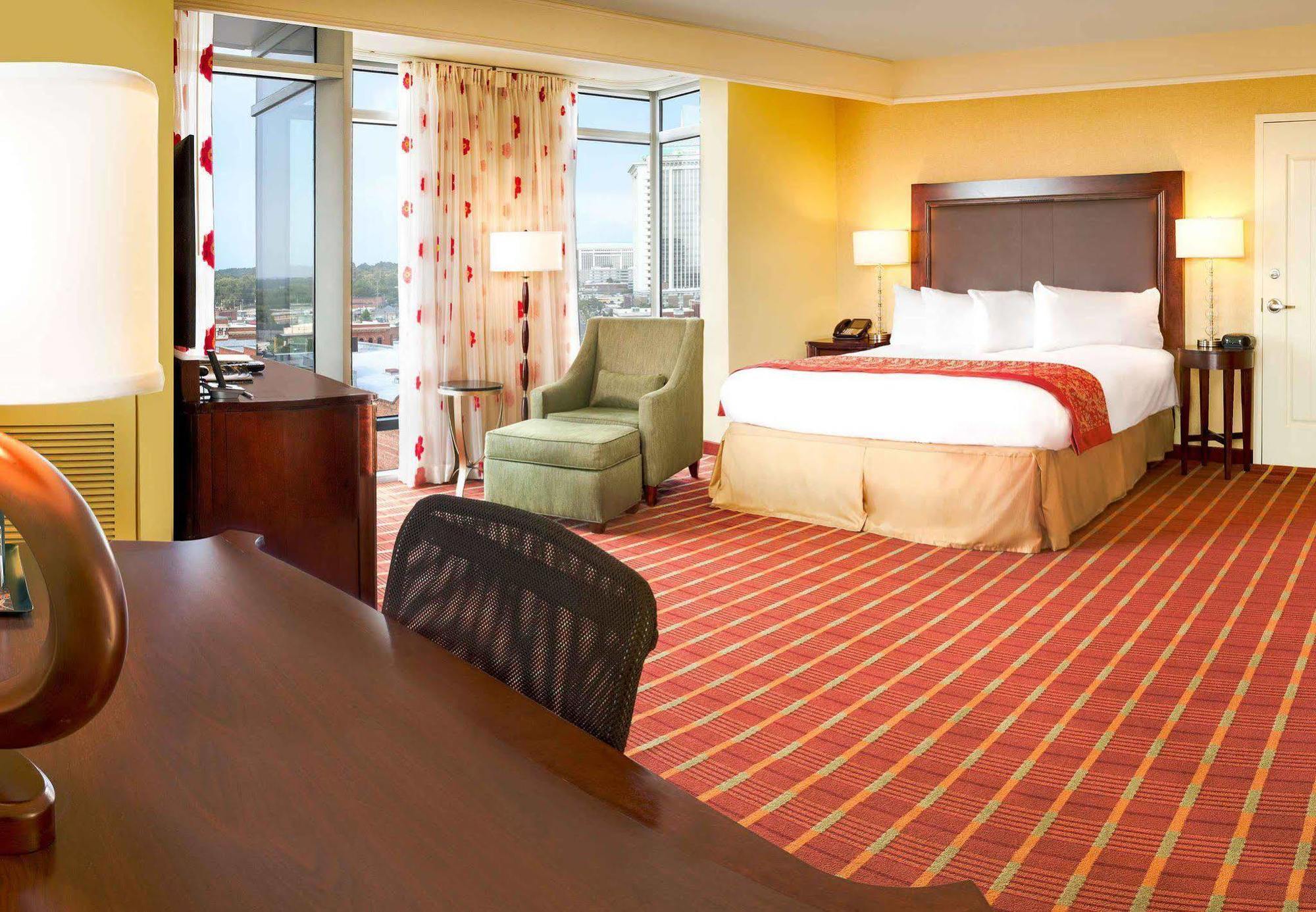 Renaissance Montgomery Hotel & Spa At The Convention Center Екстер'єр фото