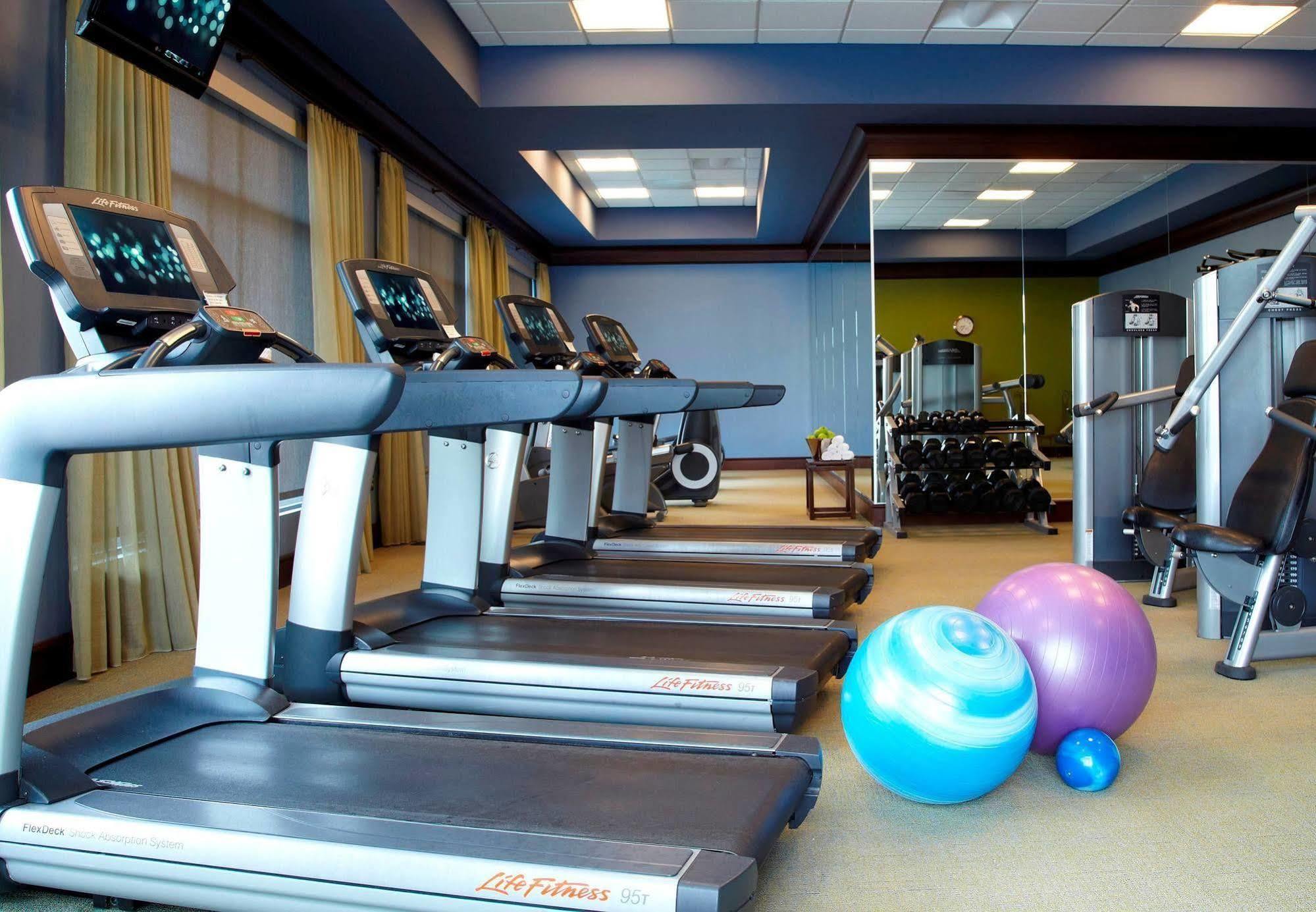 Renaissance Montgomery Hotel & Spa At The Convention Center Екстер'єр фото
