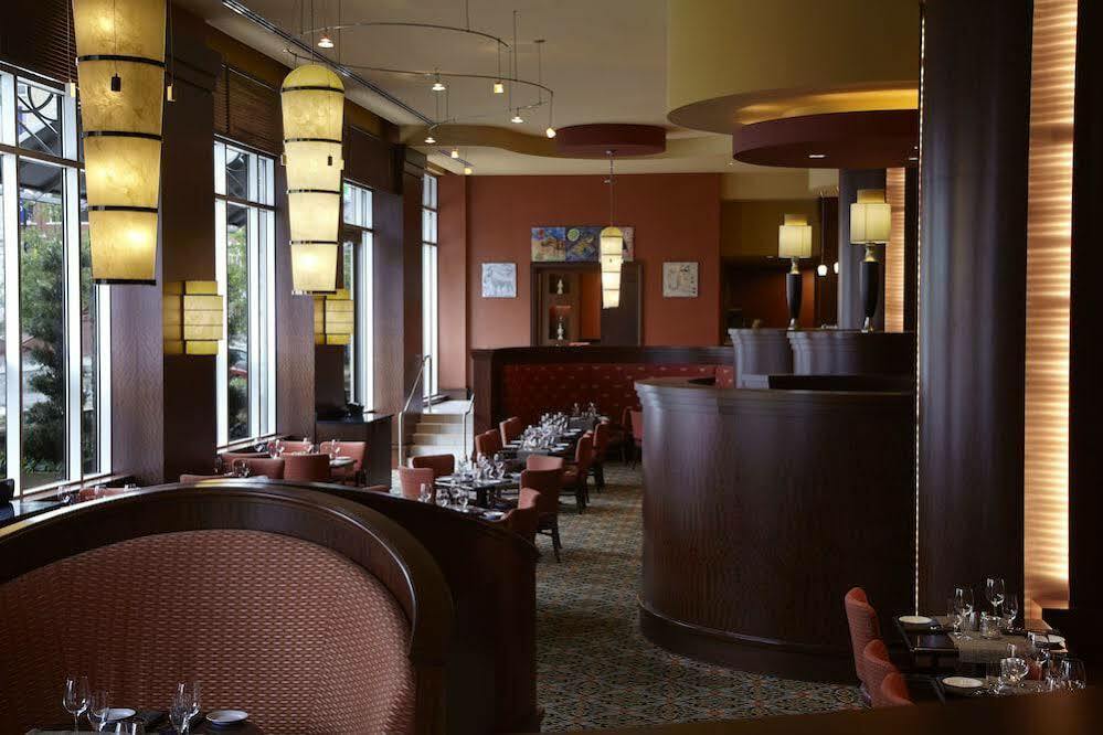 Renaissance Montgomery Hotel & Spa At The Convention Center Екстер'єр фото